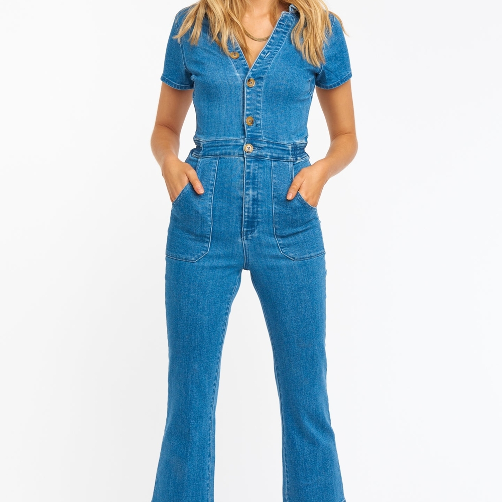 ᑲᥣᥲᥴk sһ᥆ᥕ mᥱ ᥡ᥆ᥙr mᥙmᥙ ȷᥙm⍴sᥙі𝗍 sz s